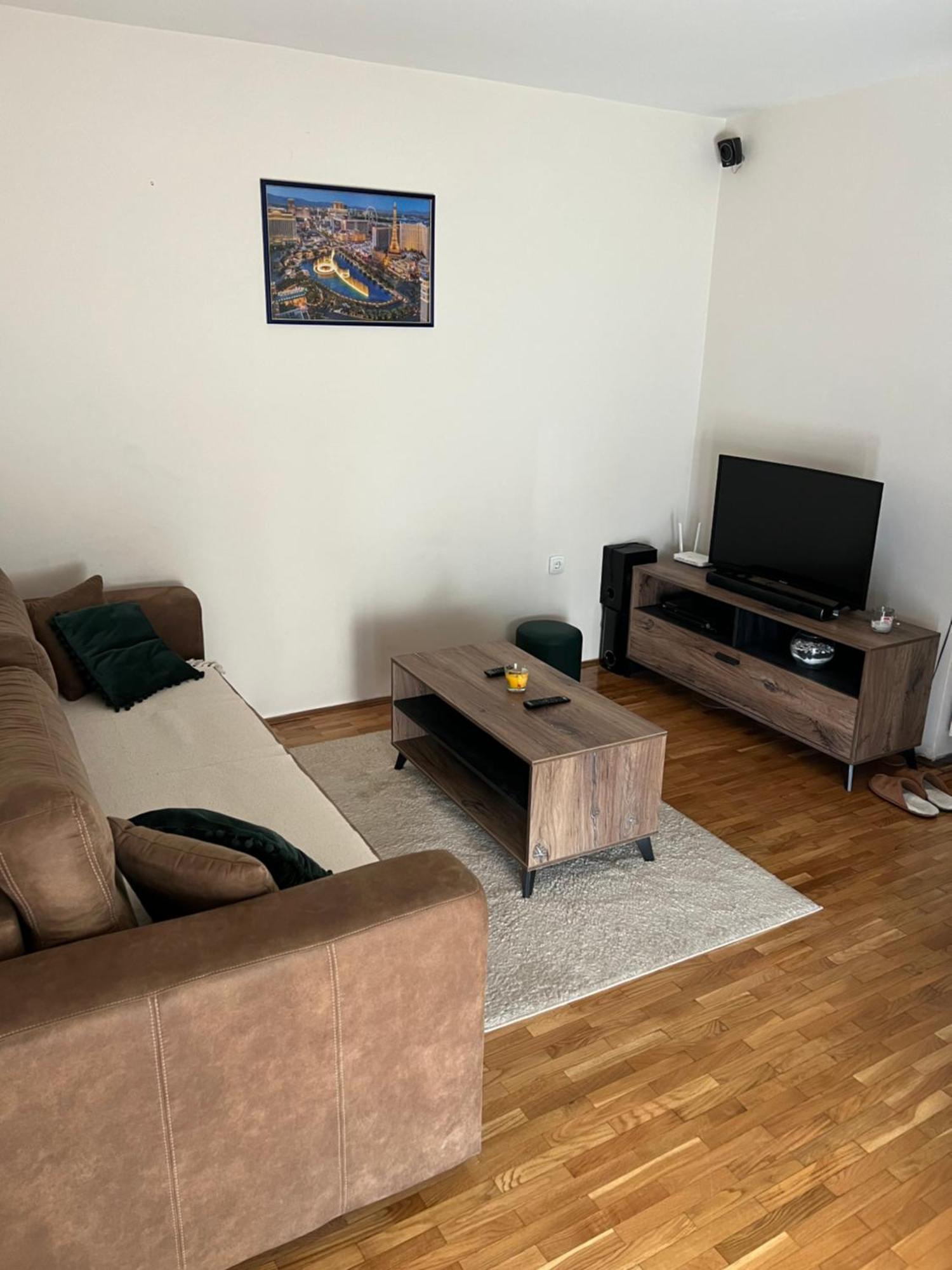 Sad Apartman Ниш Экстерьер фото